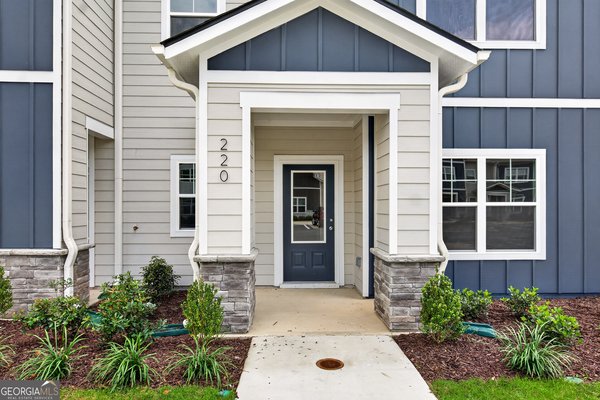 218 Rooker Drive Lagrange