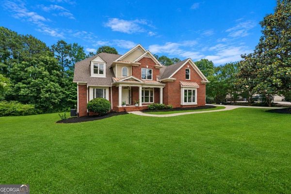 388 Della Walk Court, Lilburn