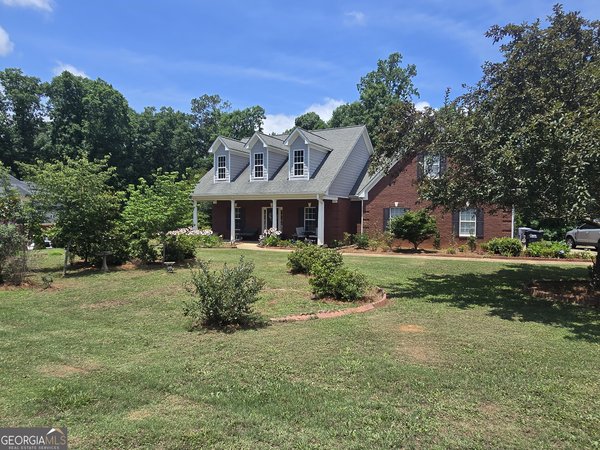 95 Blue Grass Way Oxford