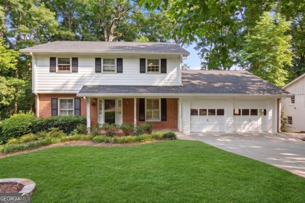 4589 Holliston Road Dunwoody