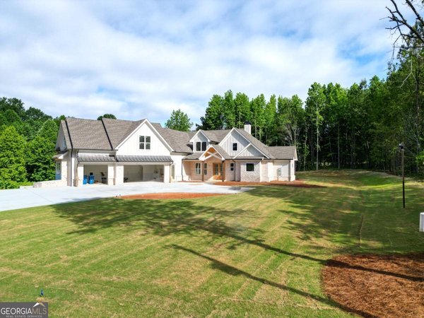2889 Briscoe Road Loganville