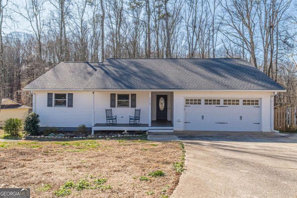 4779 Countryside Drive, Flowery Branch
