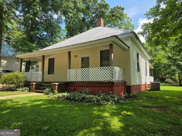 905 South Parkway Lagrange