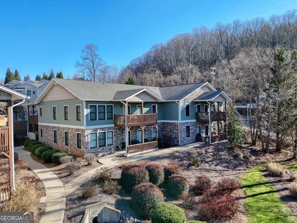1405 Lakeside Road Hiawassee