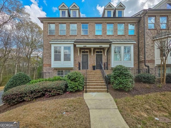 7910 Willoughby Court Alpharetta