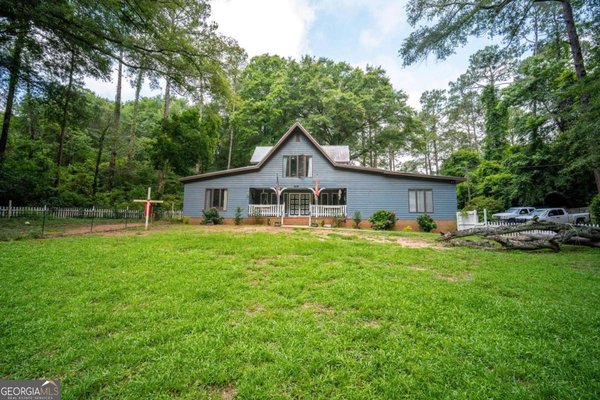 813 Adams Street Montezuma