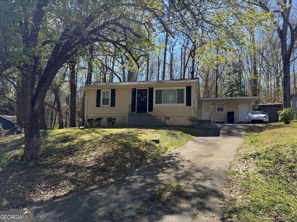 5143 Pinecrest Drive, Covington