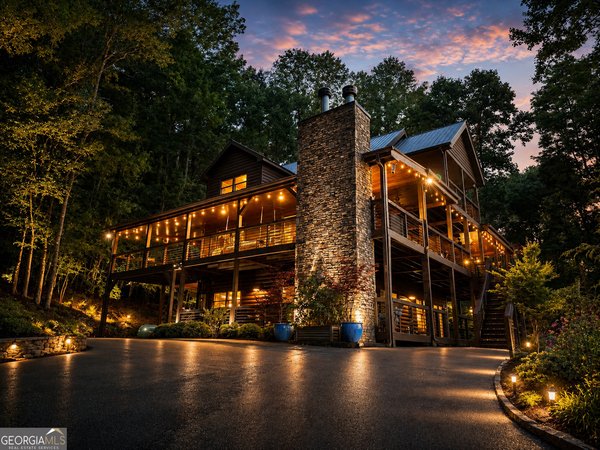 135 Bandit Lane, Blue Ridge