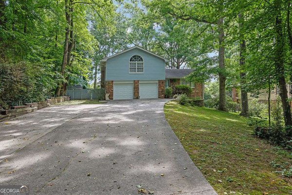 4916 Oak Grove Drive, Sugar Hill