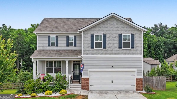 7364 Stone Bluff Drive Douglasville