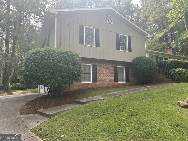 4273 Ipwich Court, Snellville