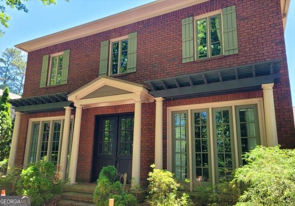 602 Concord Lake Lane, Smyrna