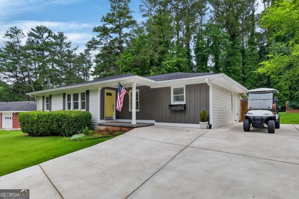 4300 Lakeview Street, Acworth