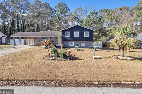 7425 Grayson Drive, Riverdale