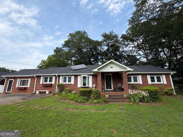 401 Latimore Avenue, Buford