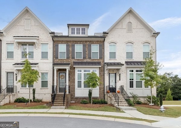 1192 Edwin Lane, Sugar Hill