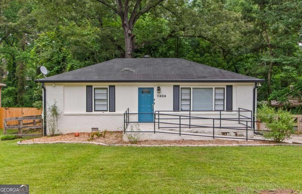 1404 Cobb Branch Drive, Decatur
