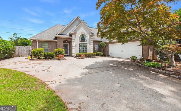 107 Forest Lawn Bonaire