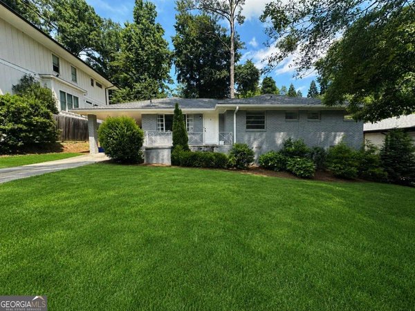 1447 Brook Valley Lane, Atlanta