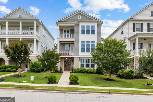 319 Lanesborough Way, Peachtree City