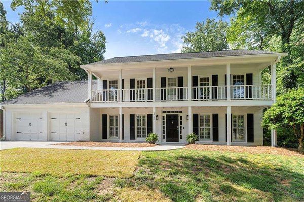 2798 Lawrence Mill Run, Marietta