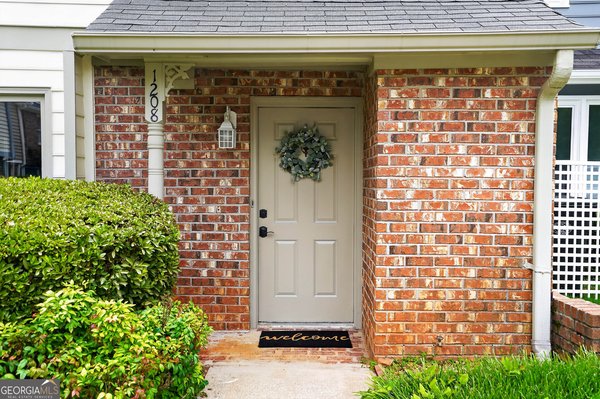 1208 Shiloh Circle Kennesaw