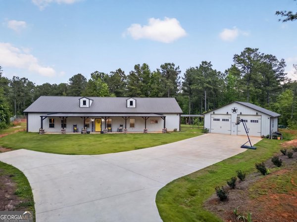 1401 Needmore Road Roopville