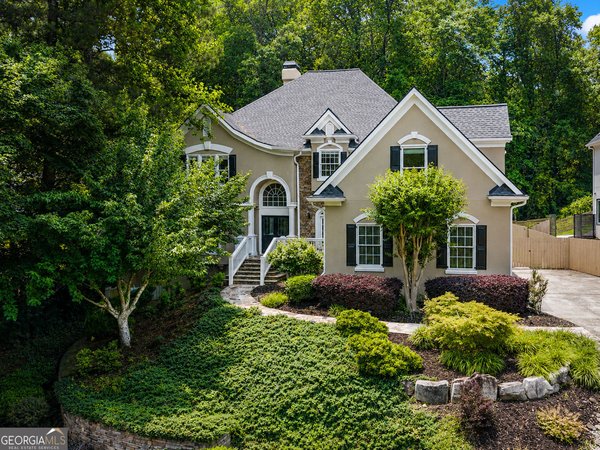 1346 Waterford Green Close Marietta