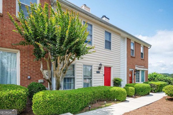 197 High Creek Drive Roswell