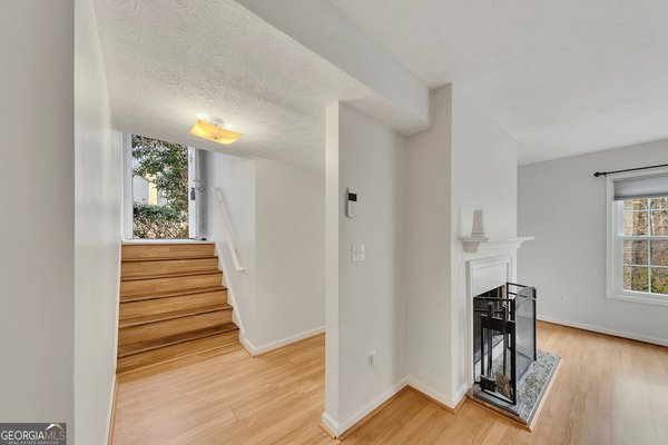 711 Glenleaf Drive, Peachtree Corners