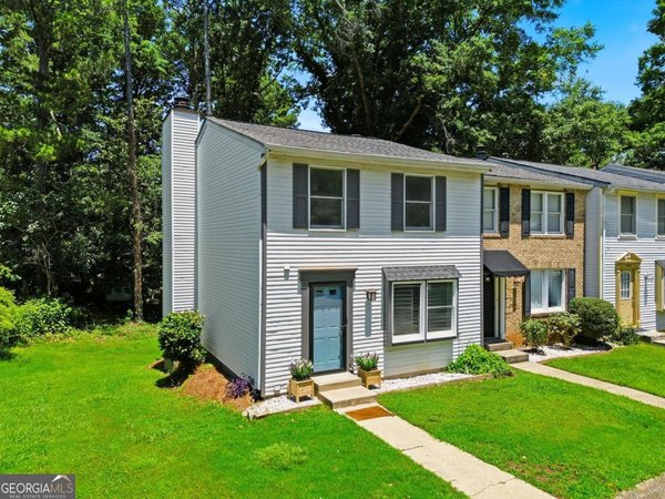 1943 Hamilton Place, Marietta