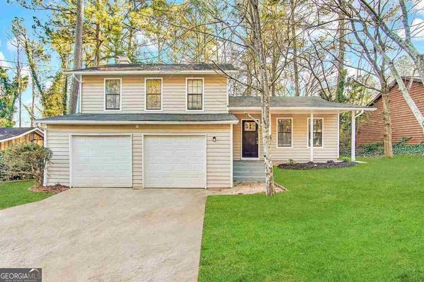 3901 Wood Path, Stone Mountain