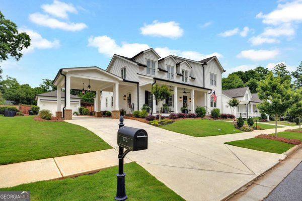 670 Foster Park Lane, Madison