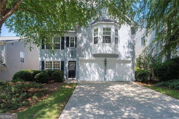 5068 Bright Hampton Drive, Atlanta