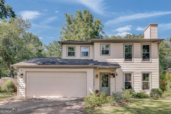 2802 Royal Bluff Decatur