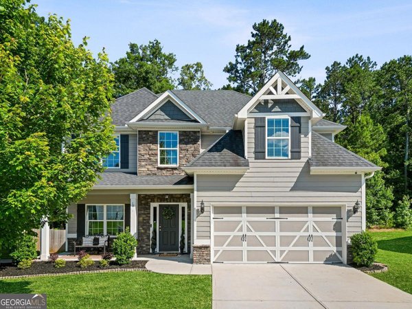 18 Doolittle Court, Newnan