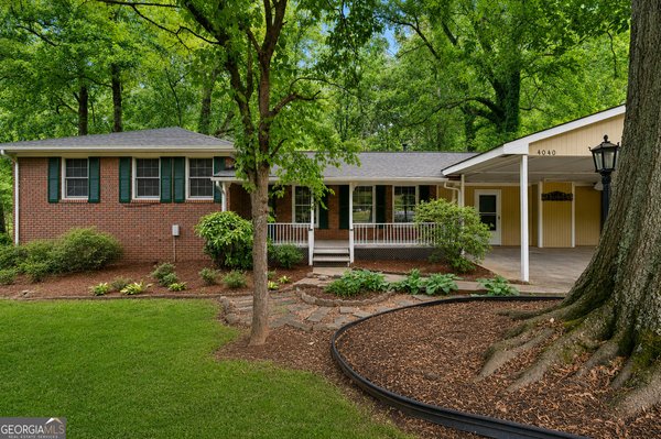 4040 Philmont Drive, Marietta