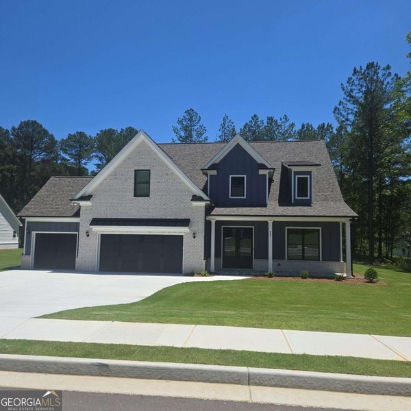 887 Bessie Court, Loganville