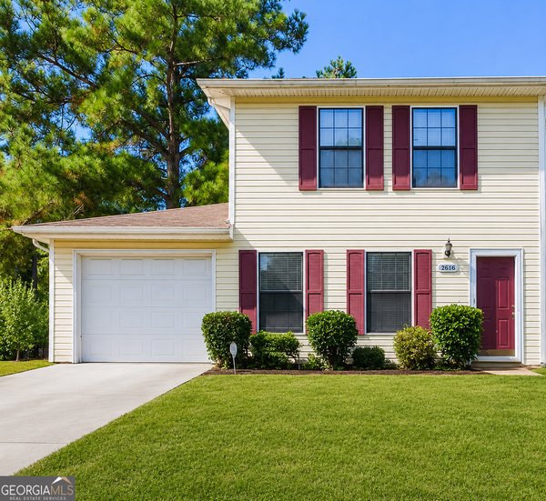 2637 Lantern Lane, Atlanta