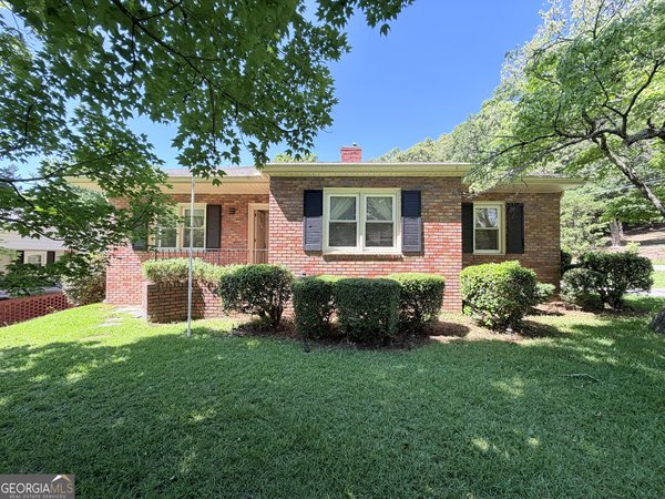 100 Heard Drive Elberton