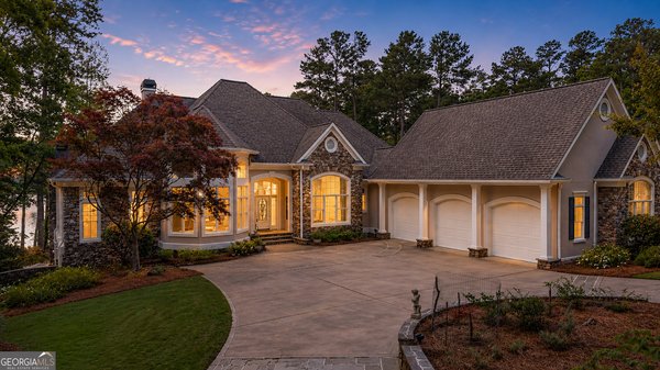 1121 Parrotts Cove Road, Greensboro