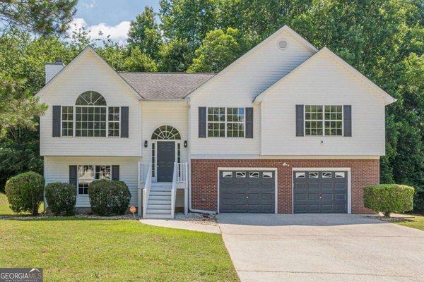 133 Four Oaks Drive Powder Springs