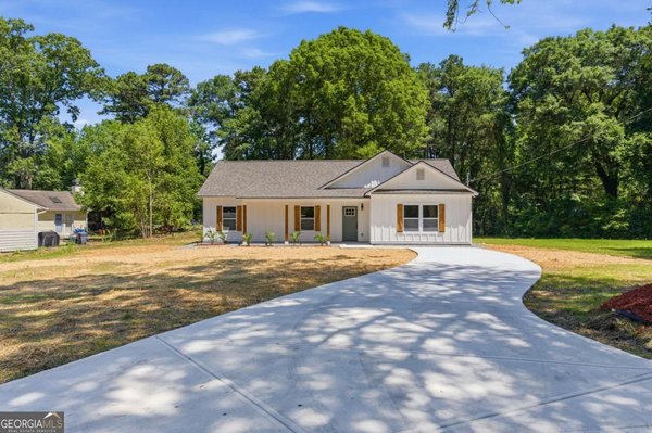 523 Weaver Drive, Marietta