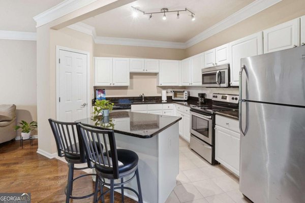 1850 Cotillion Drive, Atlanta