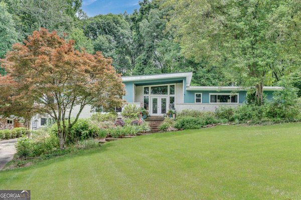 588 Kenilworth Circle Stone Mountain