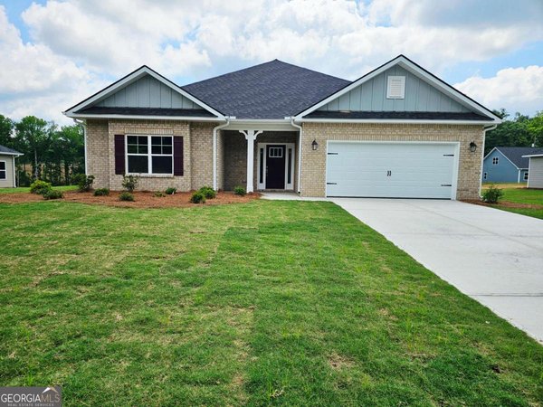 321 Angela Avenue, Bowdon