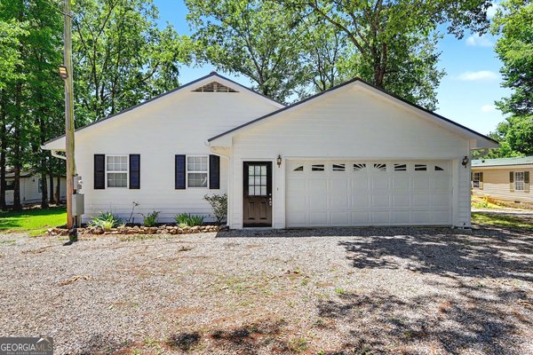 1691 Arrowhead Road, Greensboro