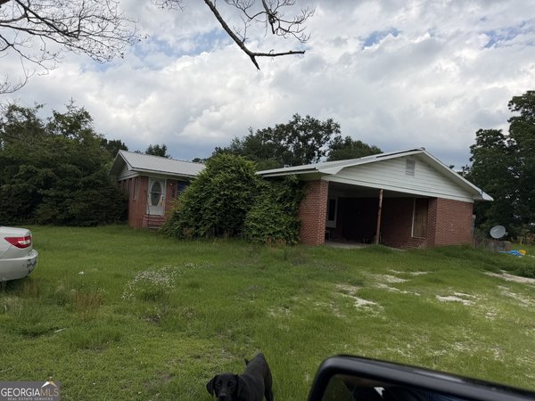 1033 Highway 1 Swainboro