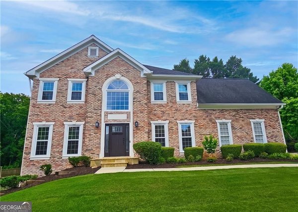 925 Davis Bend, Alpharetta