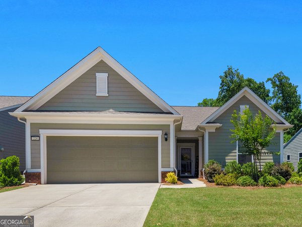 229 Nuttall Drive, Griffin